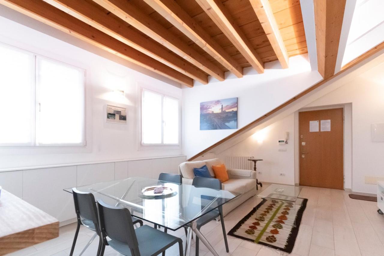 Ferienwohnung Mansarda Cola Mailand Exterior foto