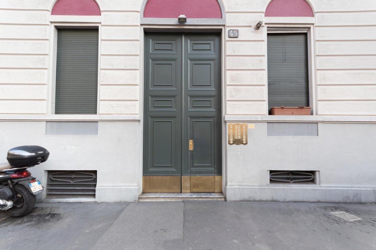 Ferienwohnung Mansarda Cola Mailand Exterior foto